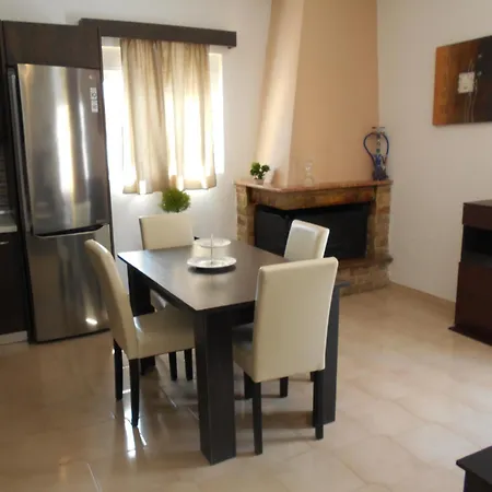 Village House Καλυθιές