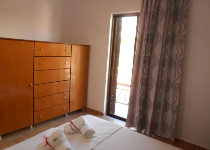 Apartament Village House *